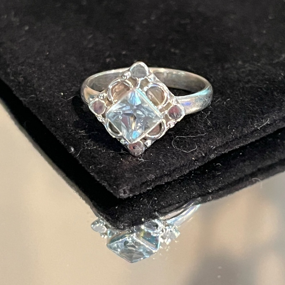 Sterling silver and natural topaz ring, size 5, new! - Picture 5 of 9